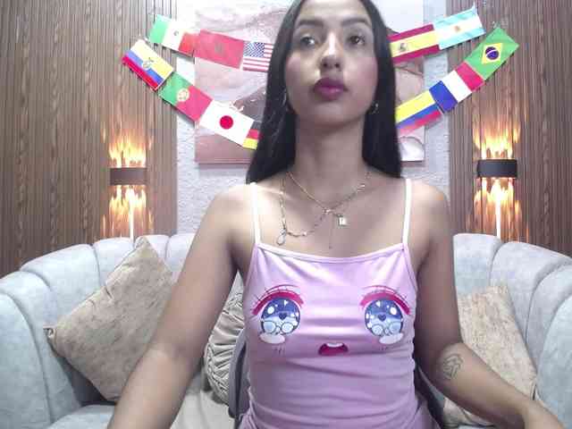 SweetyLally webcam