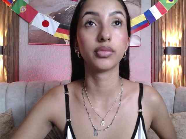 SweetyLally webcam