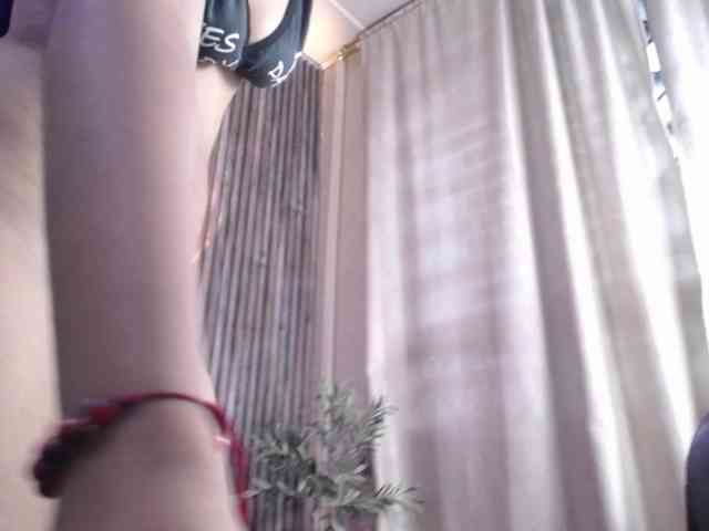 SweetyLally webcam