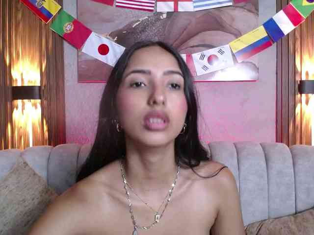 SweetyLally webcam