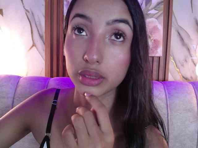 SweetyLally webcam