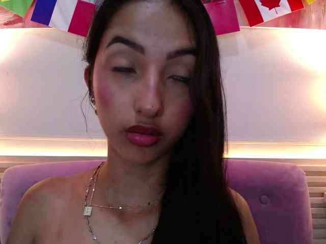 SweetyLally webcam