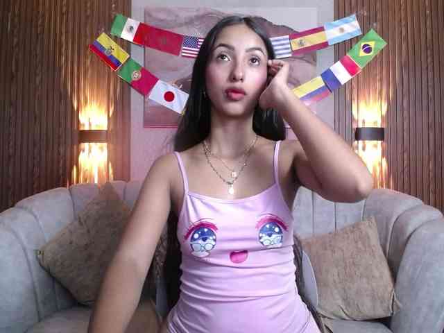 SweetyLally webcam