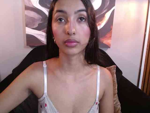 SweetyLally webcam