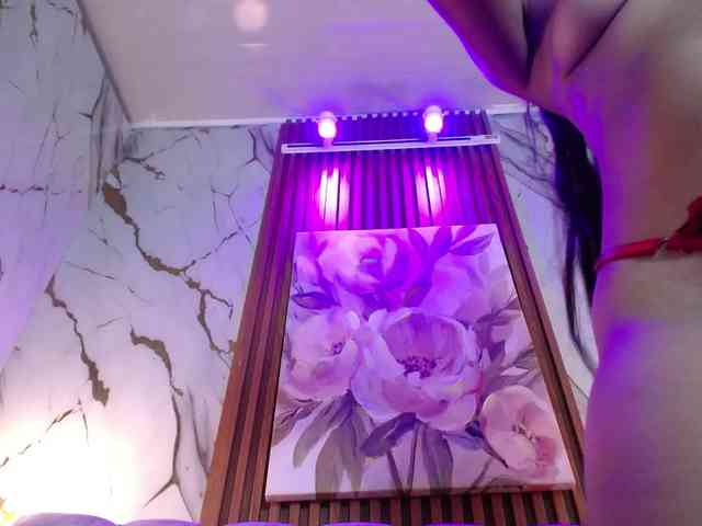 SweetyLally webcam