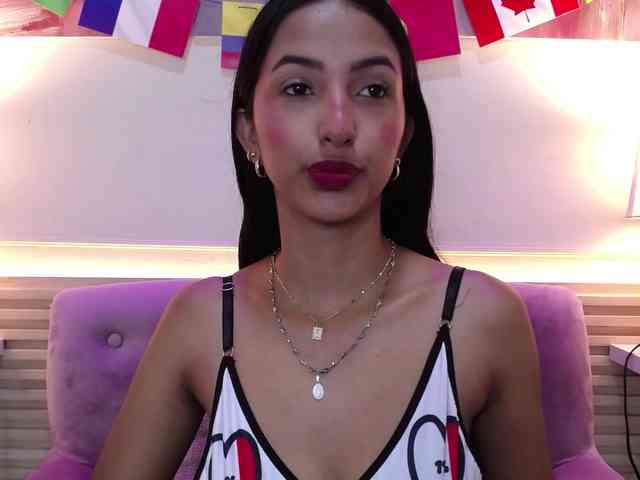 SweetyLally webcam