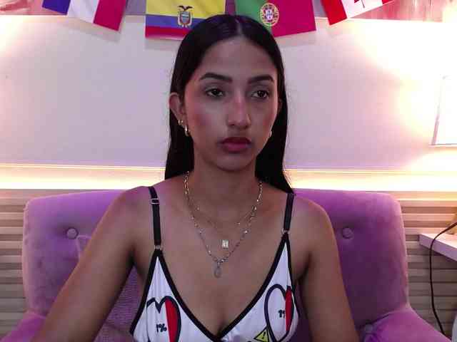 SweetyLally webcam