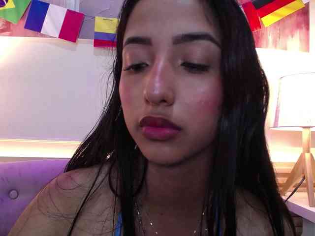 SweetyLally webcam