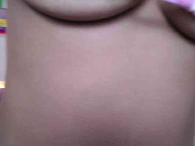 SweetyLally webcam
