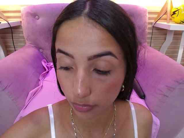 SweetyLally webcam