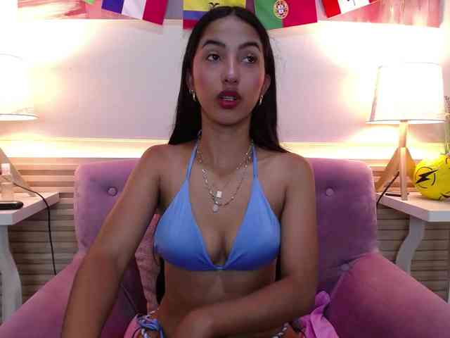 SweetyLally webcam