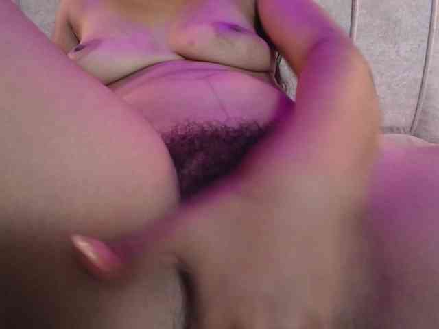 SweetyLally webcam