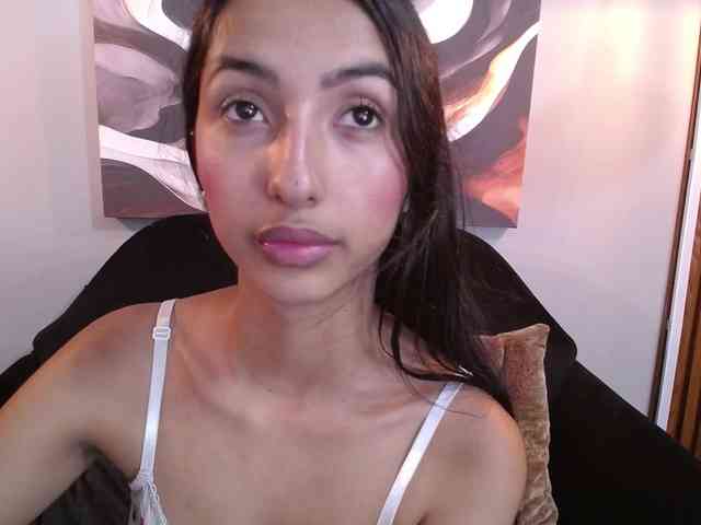 SweetyLally webcam
