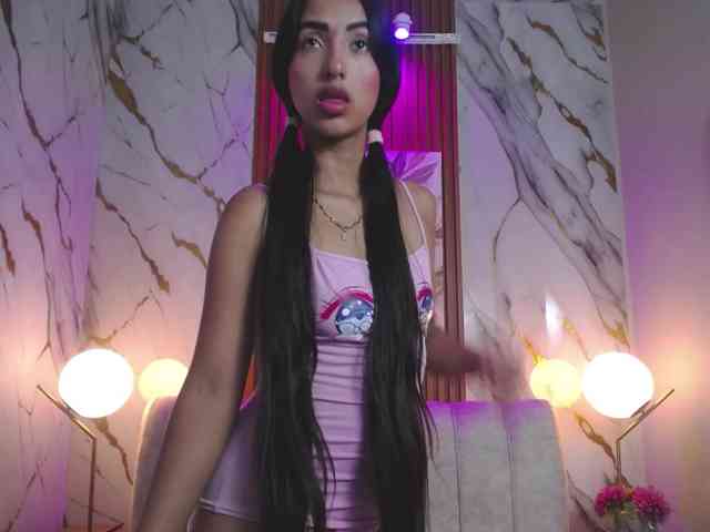SweetyLally webcam