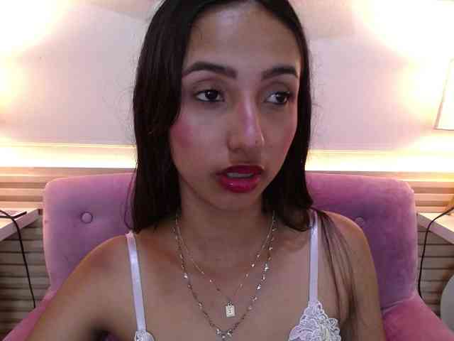 SweetyLally webcam