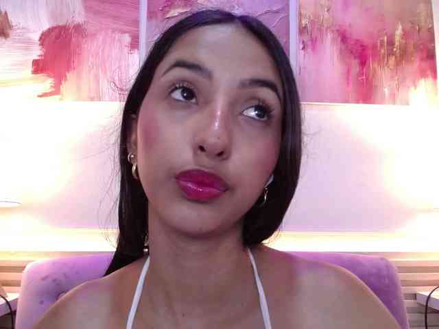 SweetyLally webcam