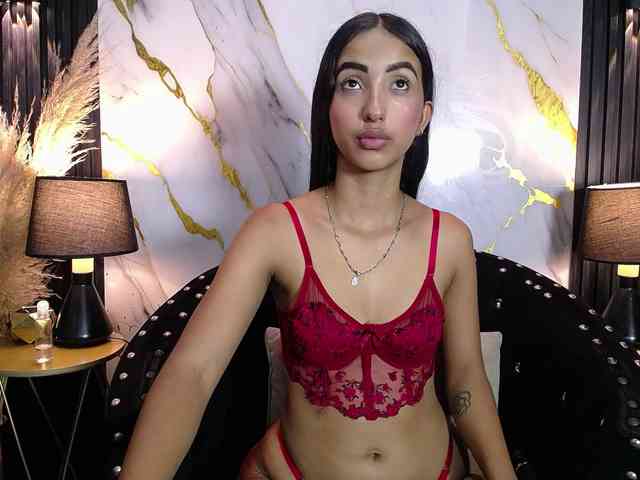 SweetyLally webcam
