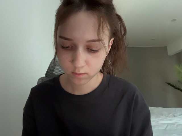 monnymoonn live cam on BongaCams