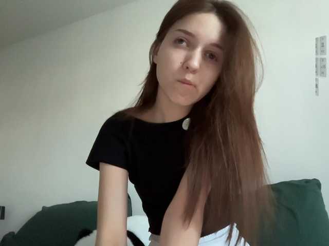monnymoonn live cam on BongaCams