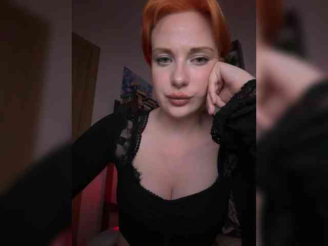 mistress-victoria-feets webcam