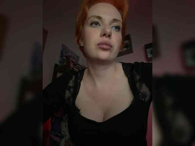 mistress-victoria-feets mistress-victoria-feets
