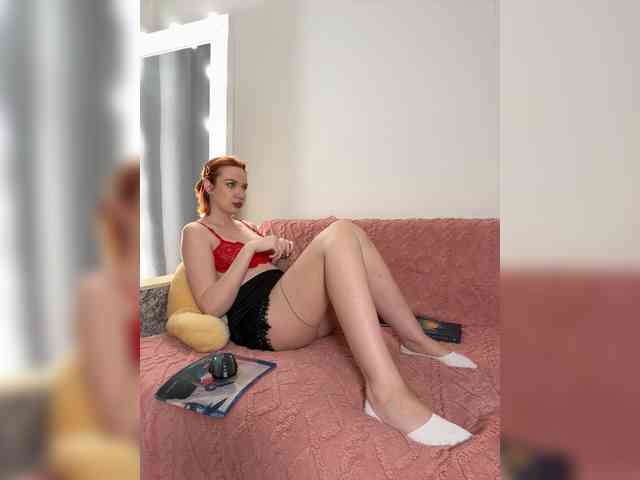 mistress-victoria-feets webcam
