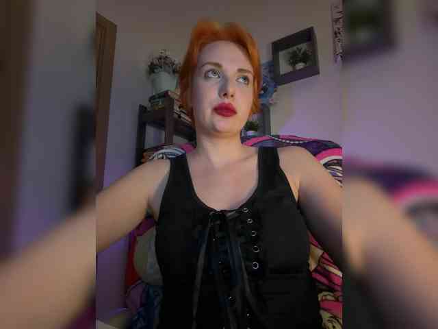 mistress-victoria-feets webcam