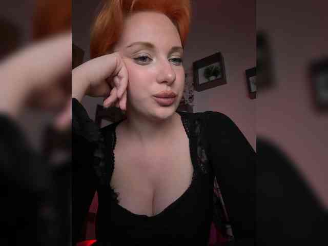 mistress-victoria-feets webcam