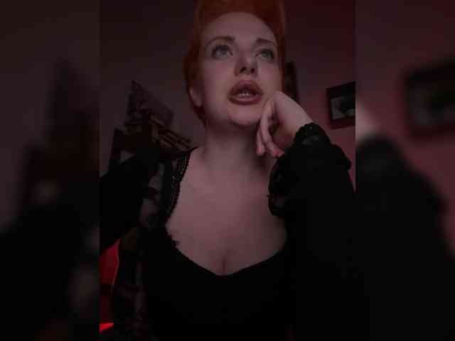 mistress-victoria-feets webcam