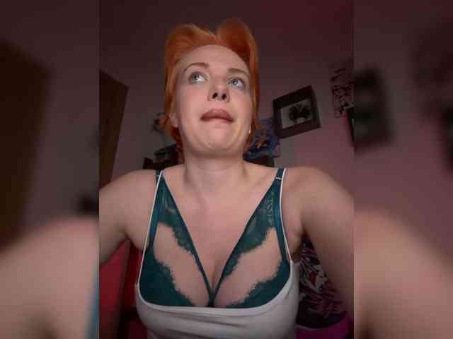 mistress-victoria-feets webcam