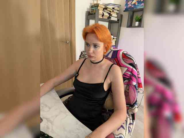 mistress-victoria-feets webcam
