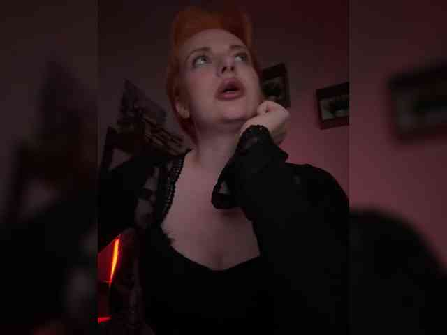 mistress-victoria-feets webcam
