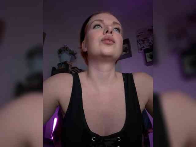 mistress-victoria-feets webcam