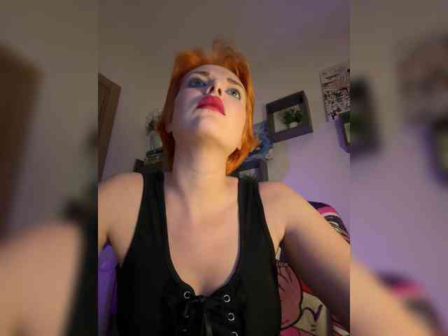 mistress-victoria-feets webcam