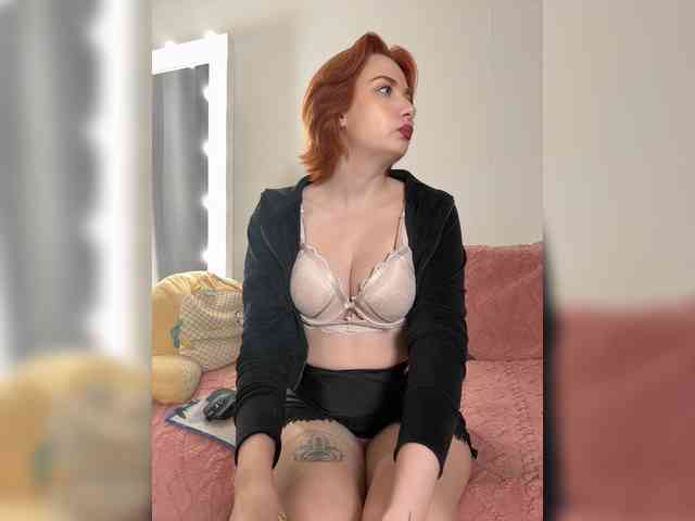 mistress-victoria-feets webcam