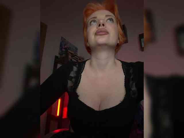 mistress-victoria-feets webcam