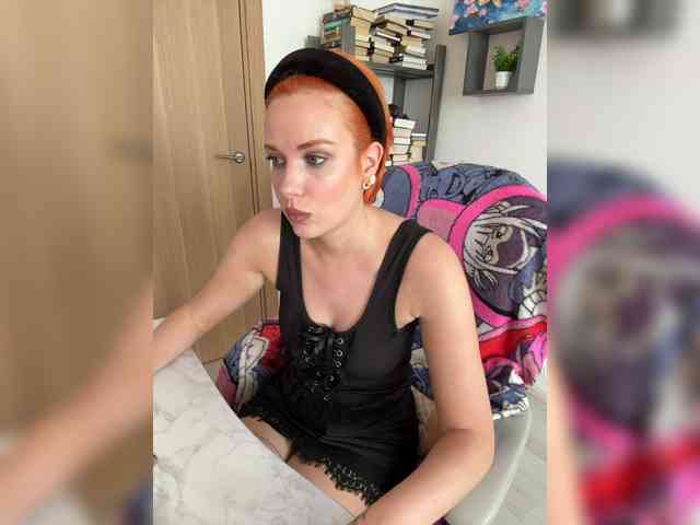 mistress-victoria-feets webcam