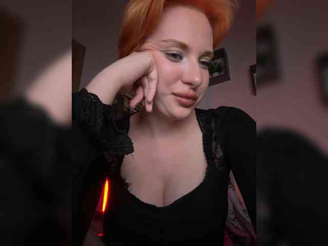 mistress-victoria-feets webcam