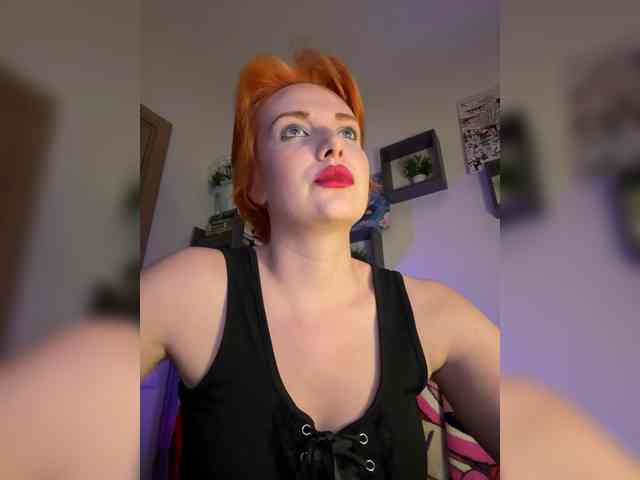 mistress-victoria-feets webcam