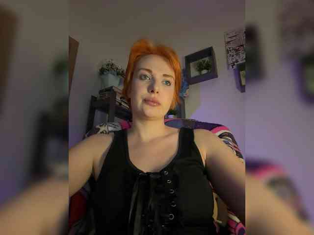 mistress-victoria-feets webcam