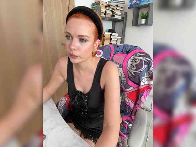 mistress-victoria-feets webcam