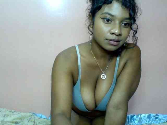 Calinasweet webcam