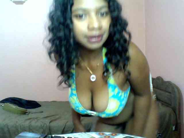 Calinasweet webcam