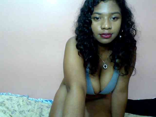 Calinasweet webcam