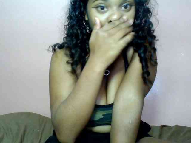 Calinasweet webcam