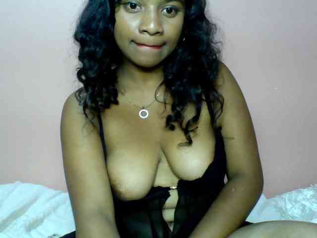 Calinasweet webcam