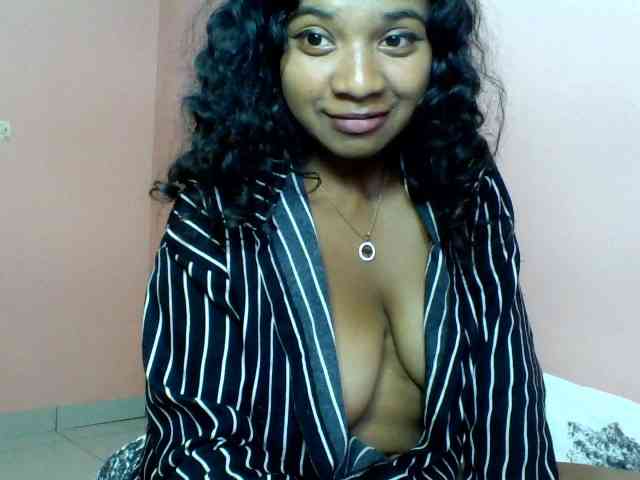 Calinasweet webcam