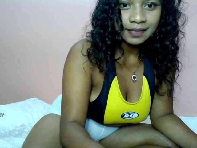 Calinasweet webcam