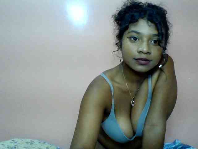 Calinasweet webcam