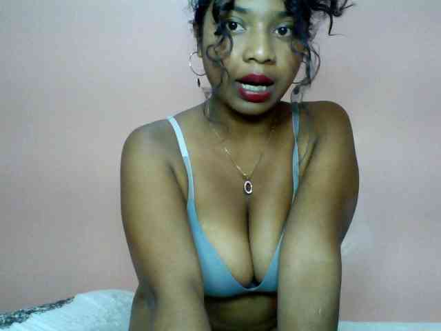Calinasweet webcam
